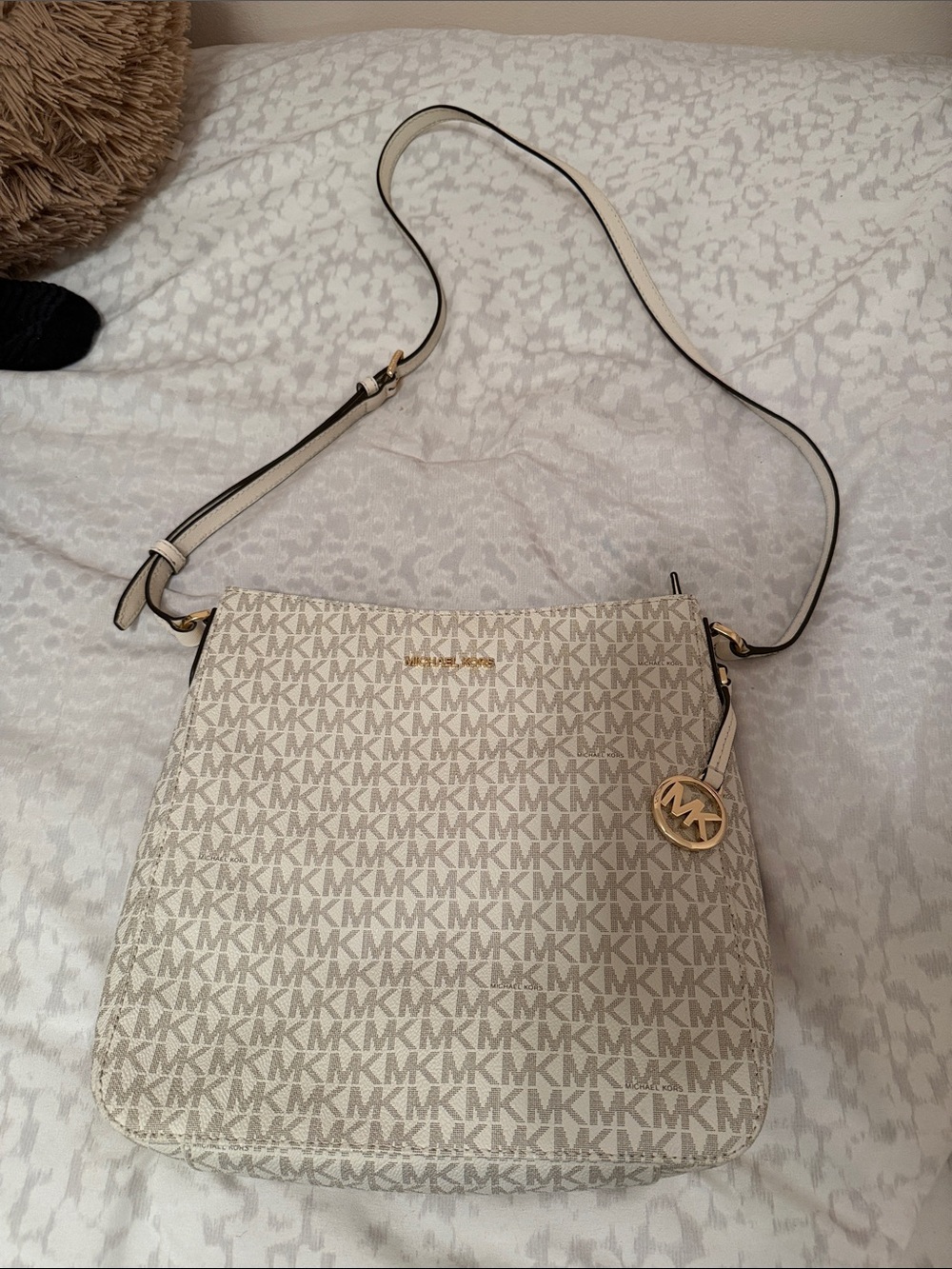 Michael Kors Crossbody Bag